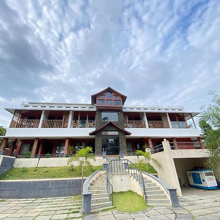 The Lavender Resort Waynad Vaduvanchal Kültér fotó