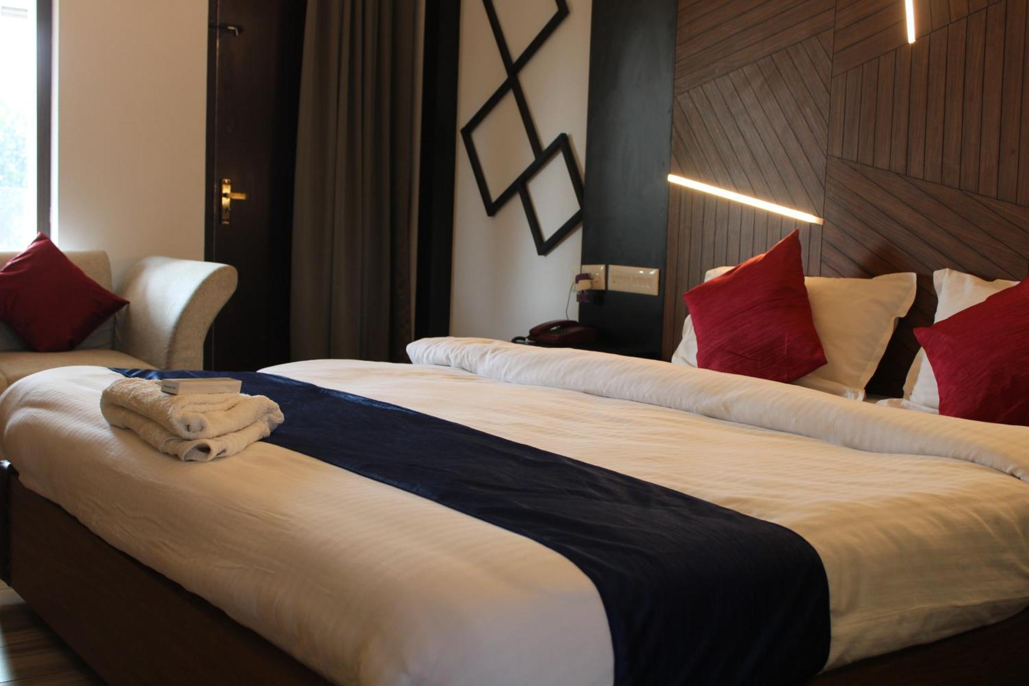 The Lavender Resort Waynad Vaduvanchal Kültér fotó
