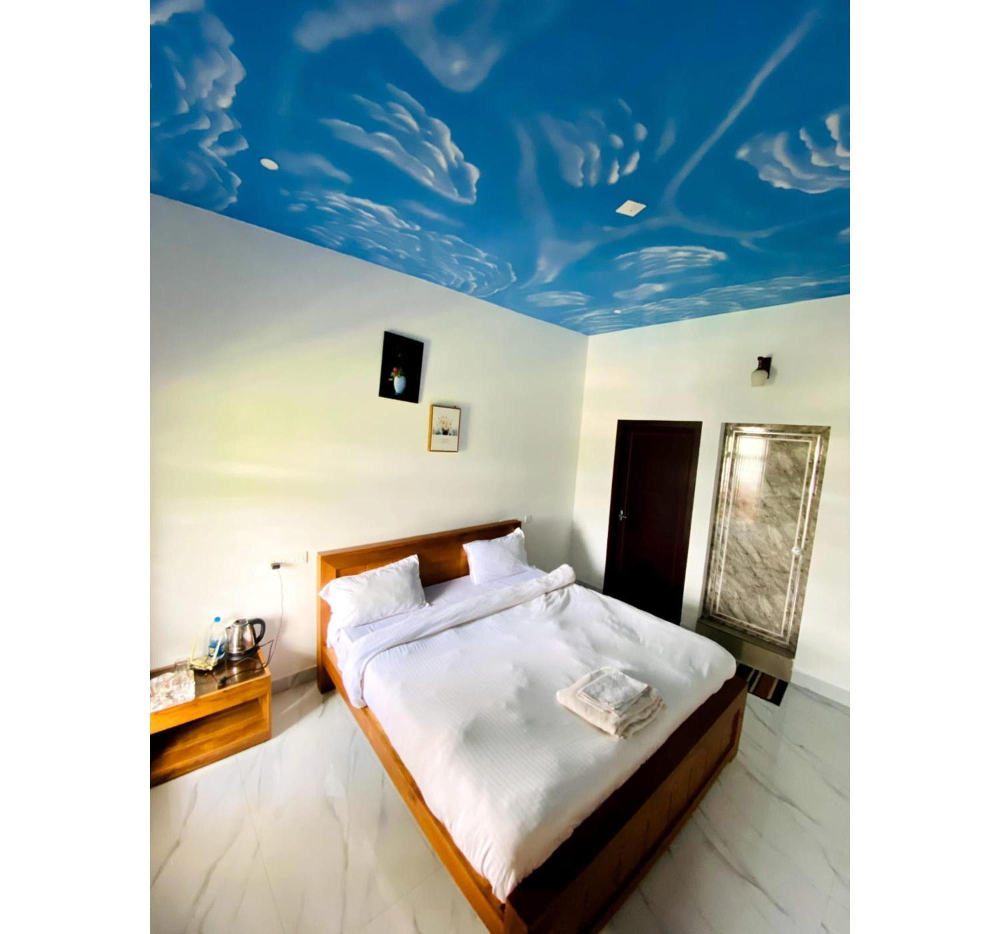 The Lavender Resort Waynad Vaduvanchal Kültér fotó